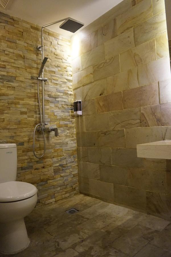 Cosmy Orchard Apartment Surabaya Dış mekan fotoğraf